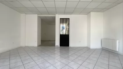 COMMERCE - CENTRE VILLE - SAINT NAZAIRE - 43 m2 - LOCATION - Offre immobilière - Arthur Loyd