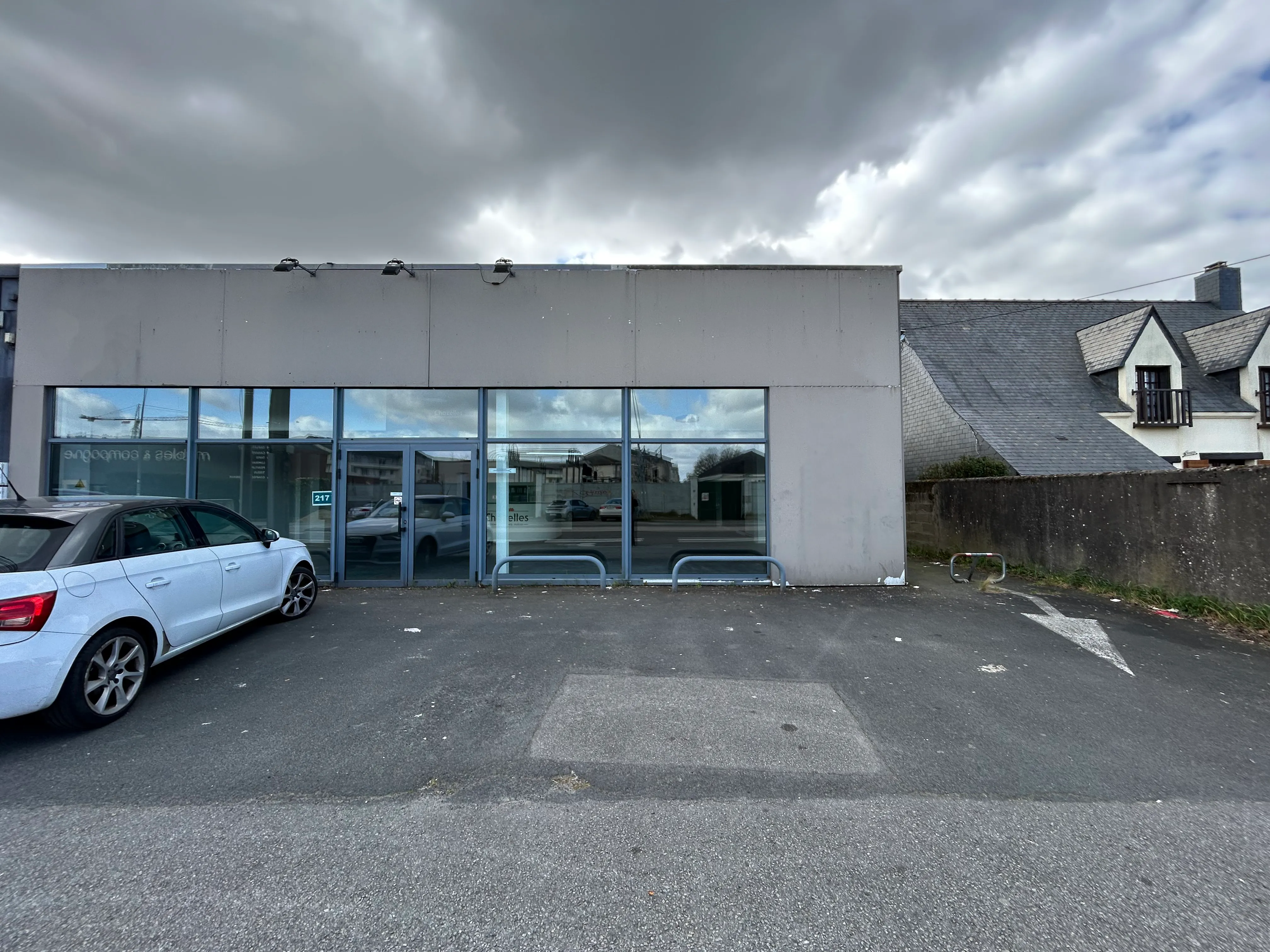 Location local d'activité - VIGNEUX-DE-BRETAGNE
