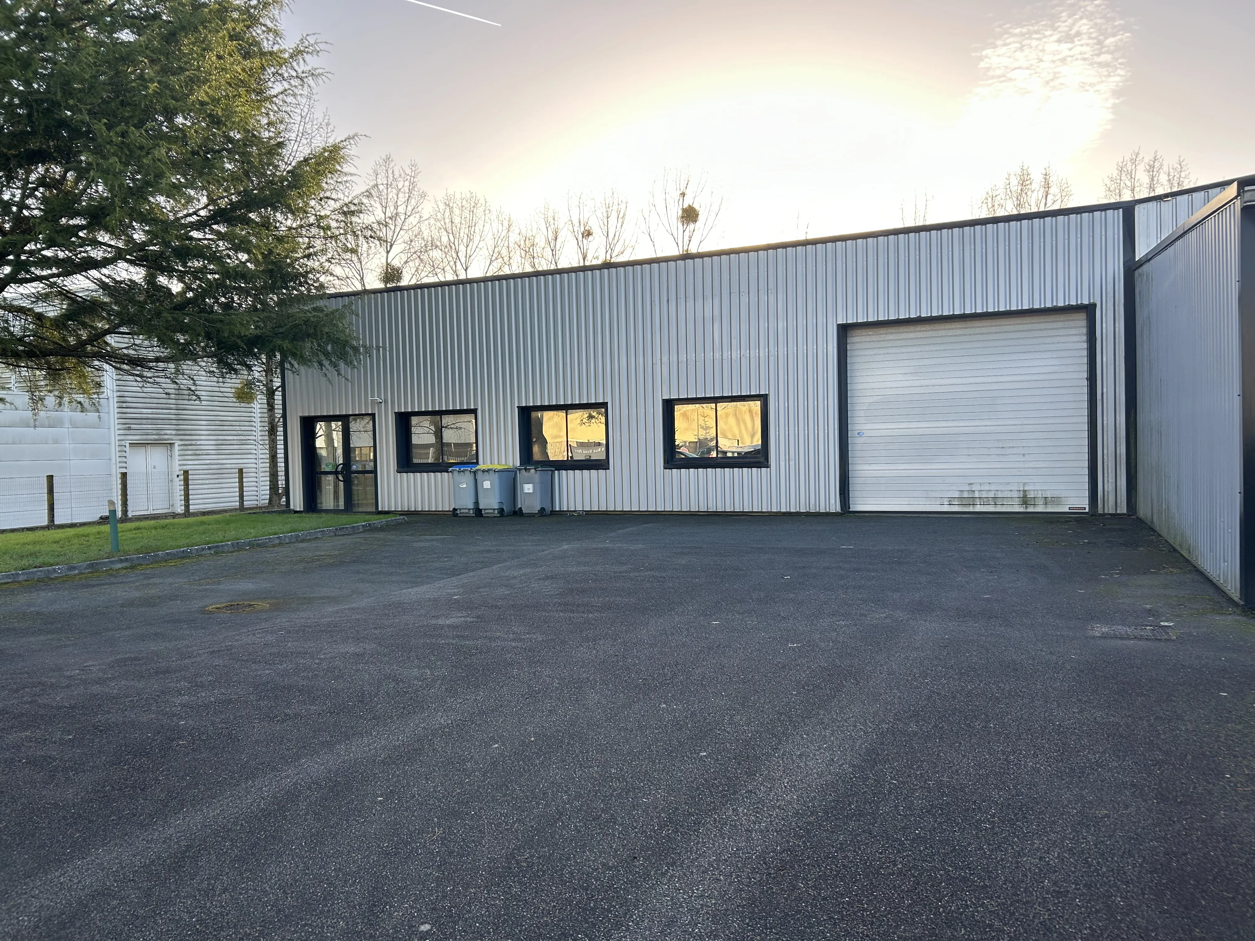 vente local d'activité - Saint-Aignan-Grandlieu