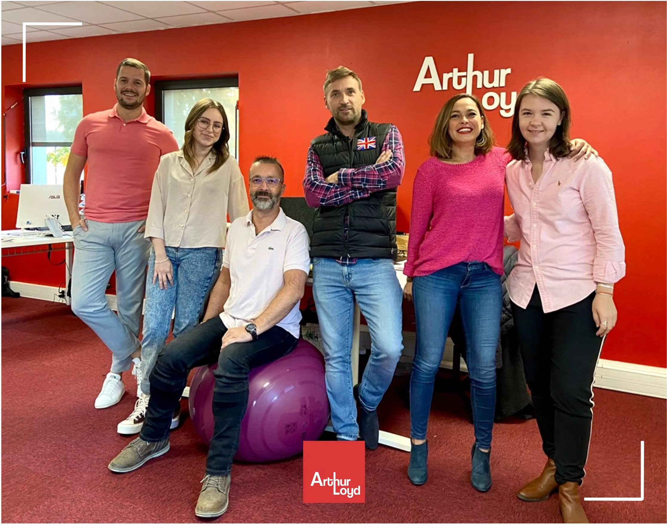 Arthur Loyd Troyes Octobre Rose