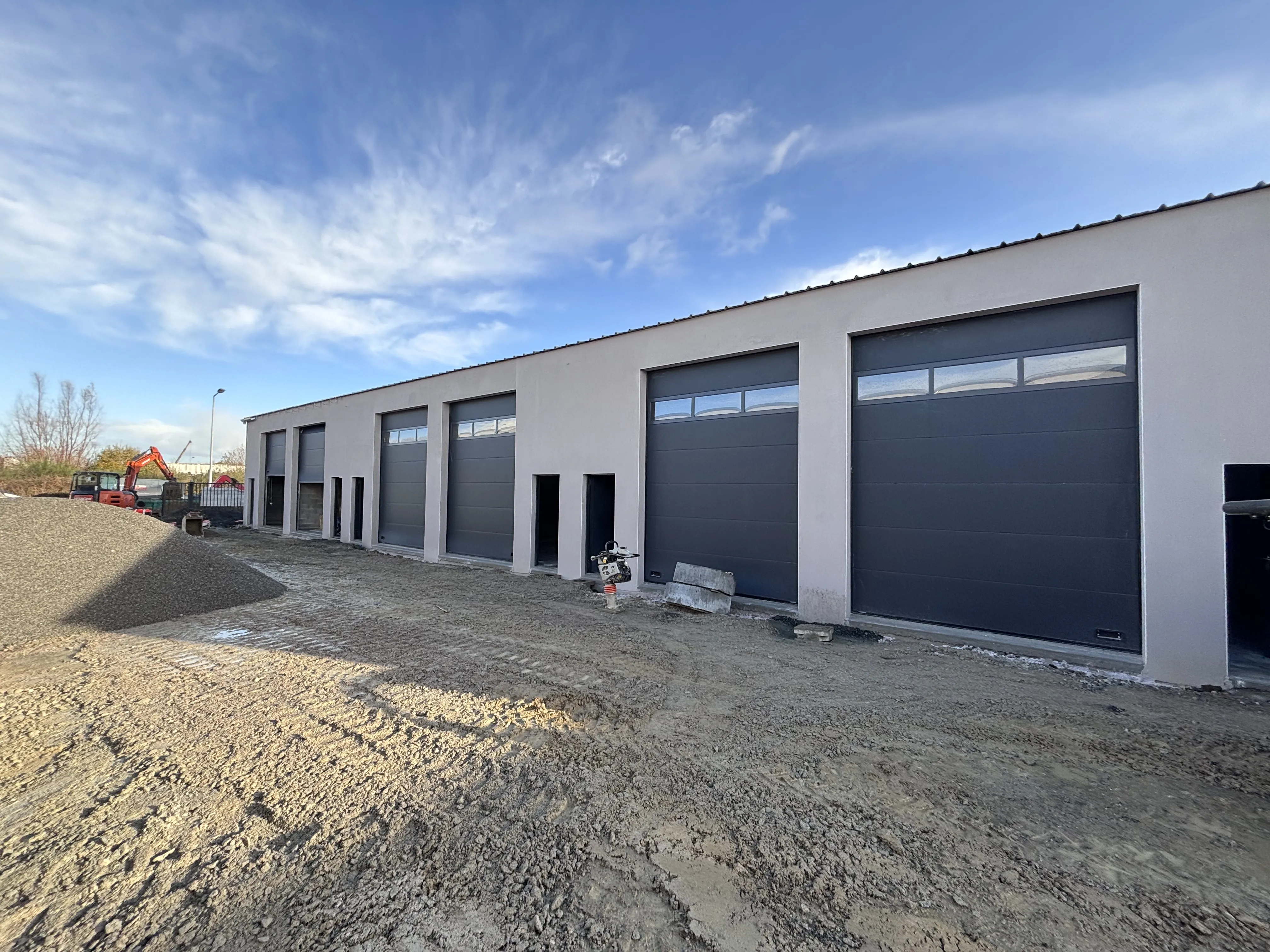 Location local d'activité - VIGNEUX-DE-BRETAGNE