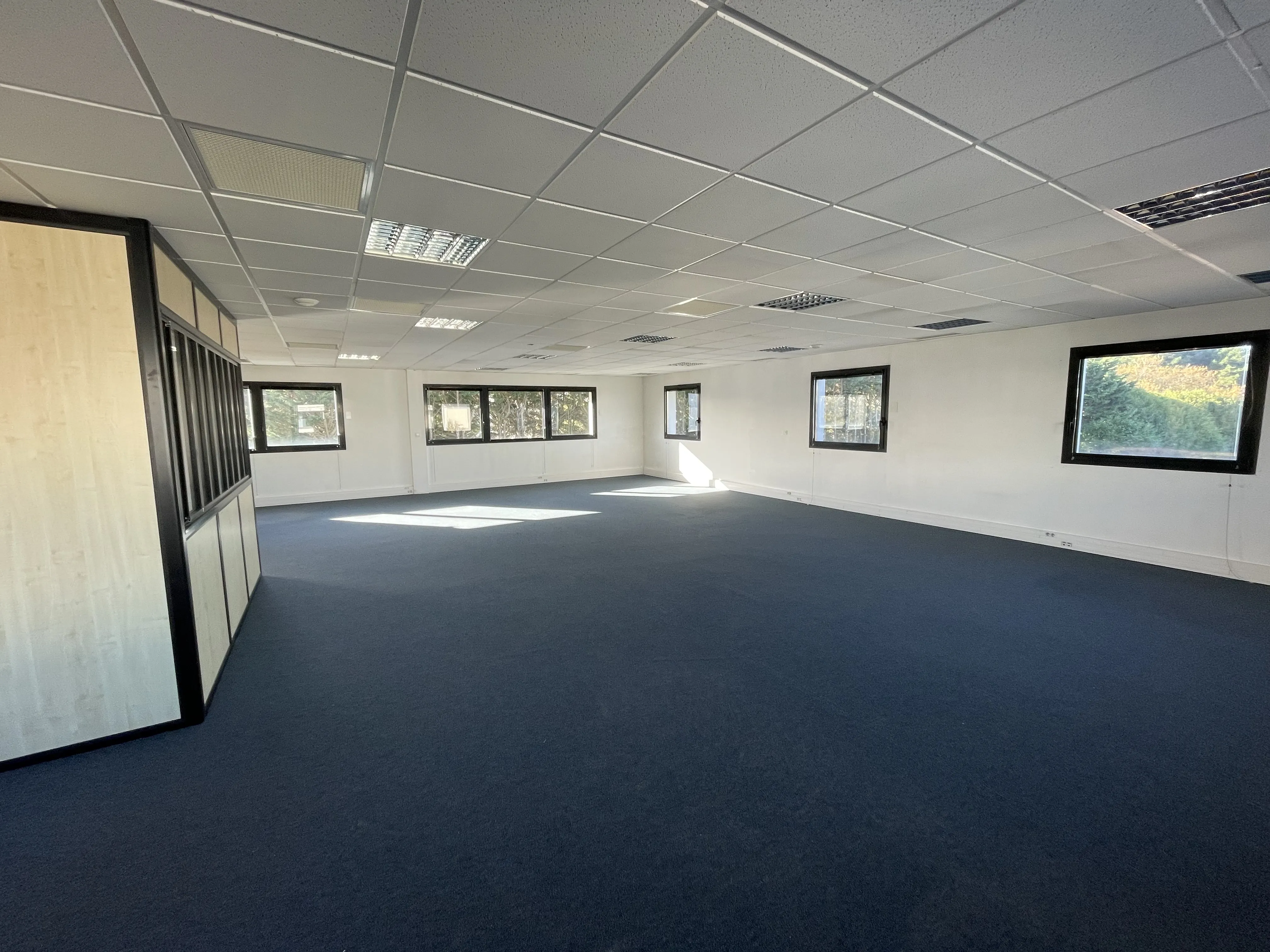 Location de bureaux - SAINT-HERBLAIN