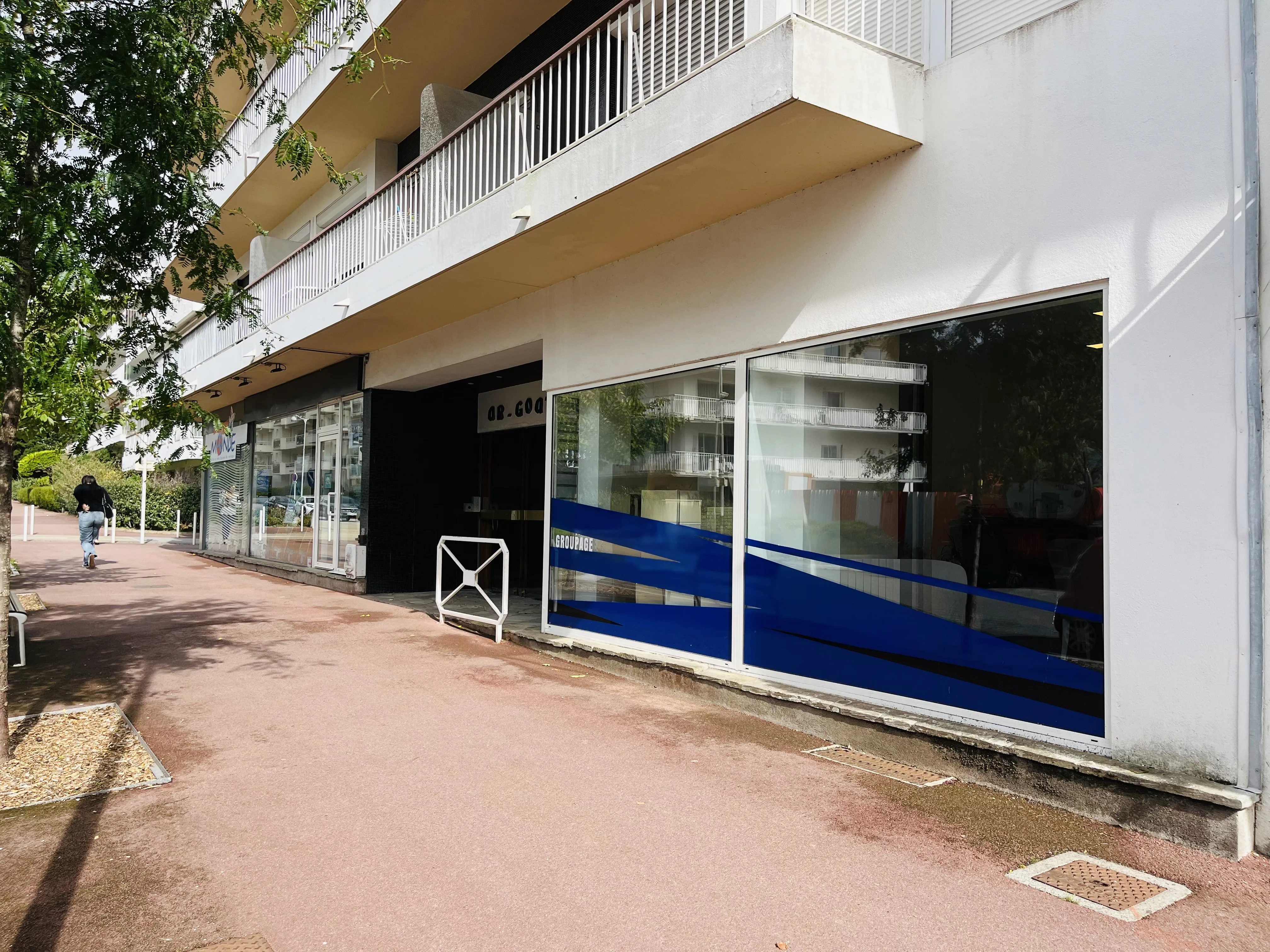 Location local d'activité - VIGNEUX-DE-BRETAGNE