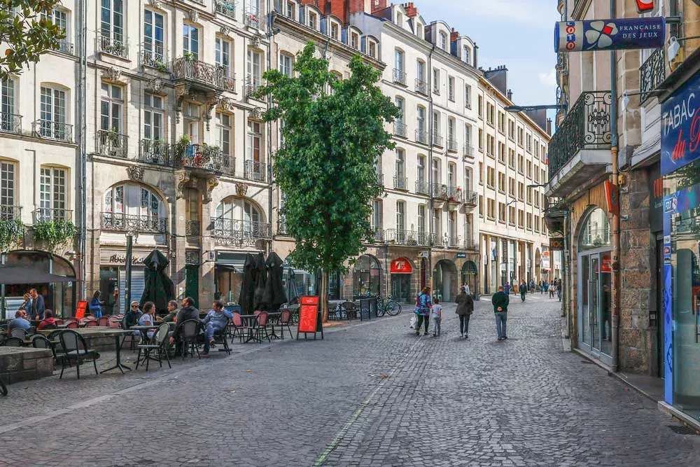 Place-du-Pilori-rue de la Marne-Nantes
