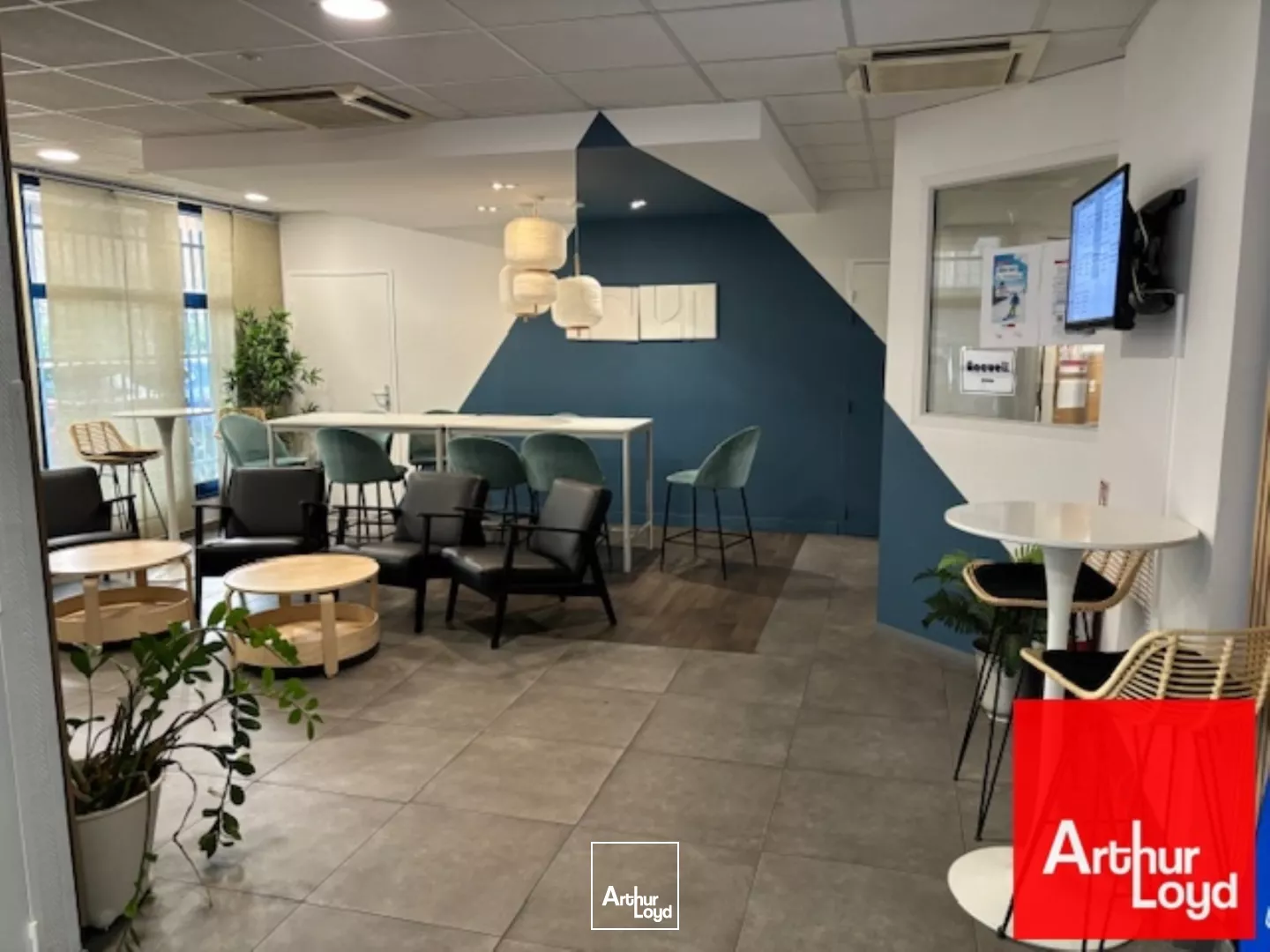 TECHNOPARC 3 - BÂTIMENT DE BUREAUX ERP 5 - À VENDRE OU À LOUER - BASSO CAMBO