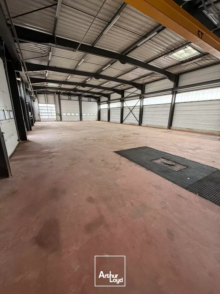 A louer - Local atelier entrepot - Valence Sud