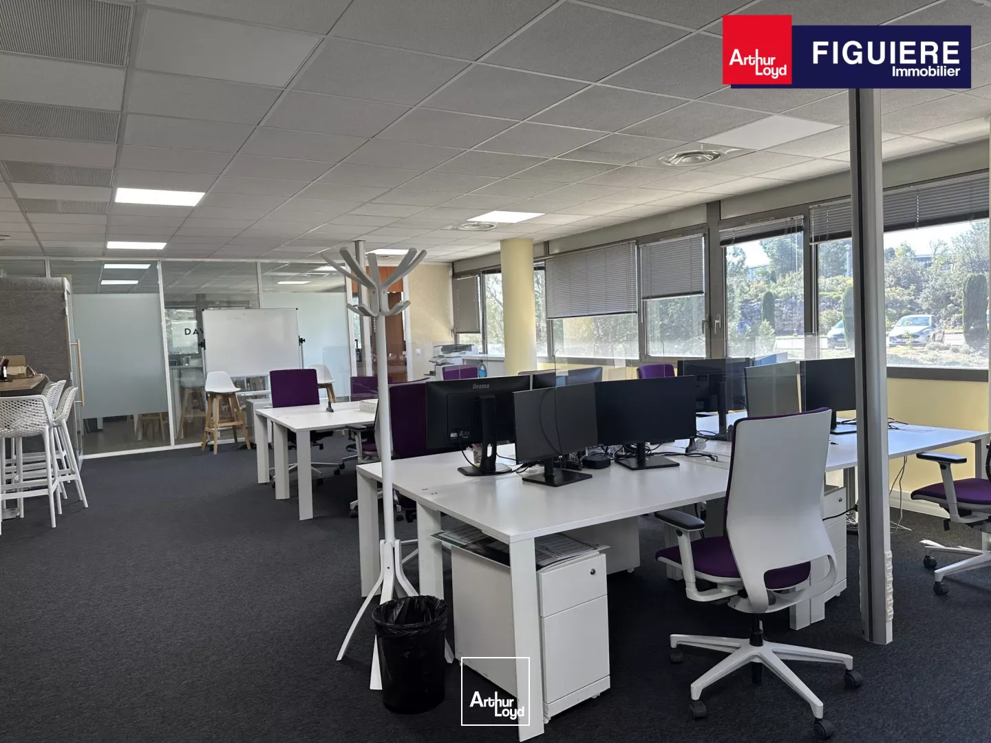 GRAND PLATEAU DE BUREAUX A LOUER AMENAGE