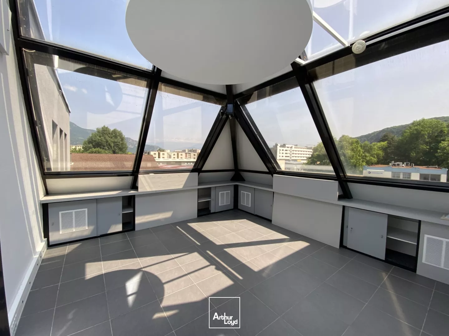 bureaux a louer divisibles à Sassenage 