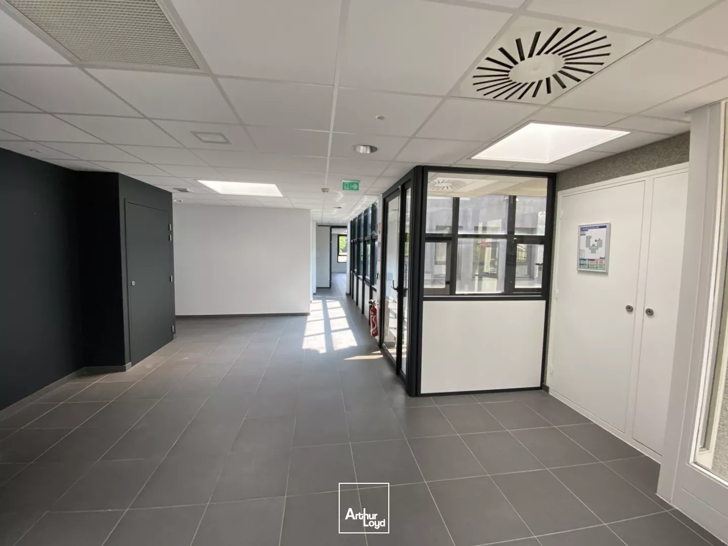 bureaux a louer divisibles à Sassenage 