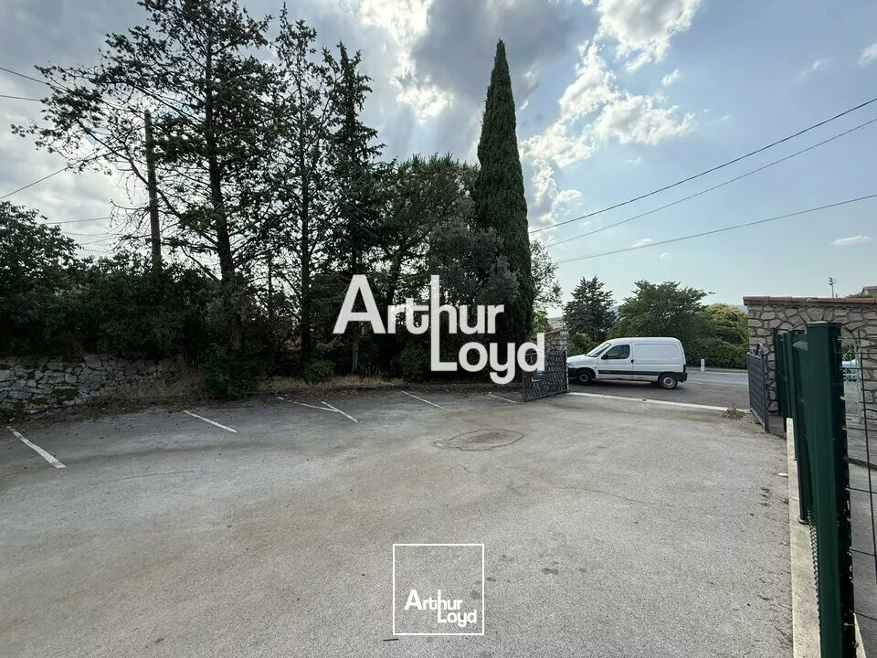 Location de locaux mixtes 428m² - Draguignan 