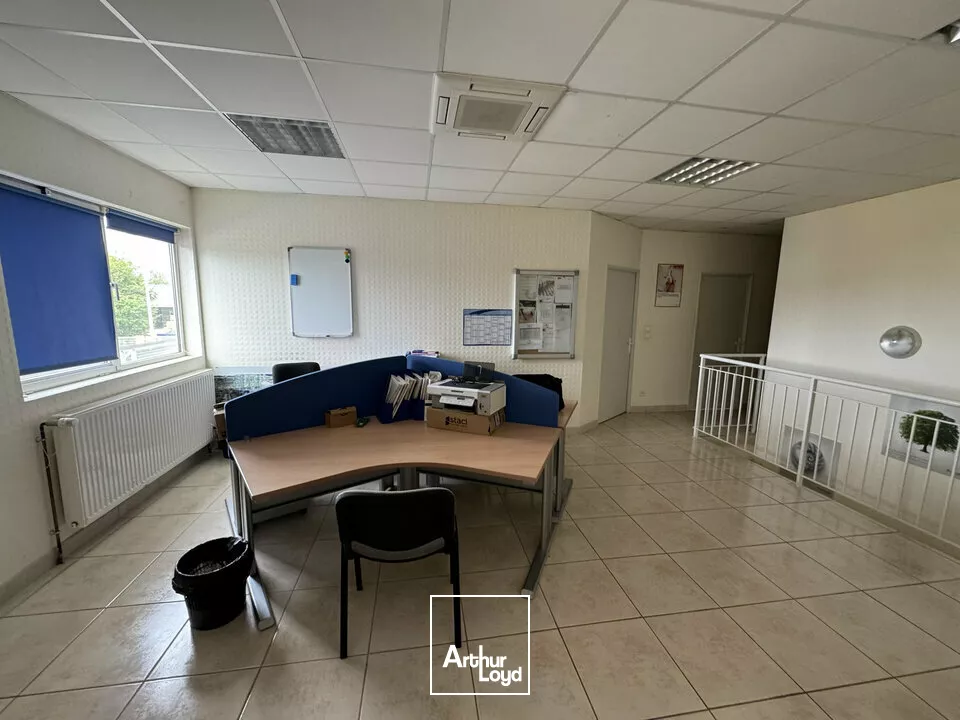 METROPOLE NORD BUREAUX A LOUER 380 M² PARKINGS