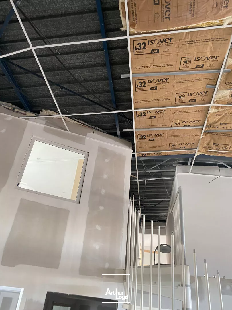 A louer Local d'activité PERIGNY 578 m²