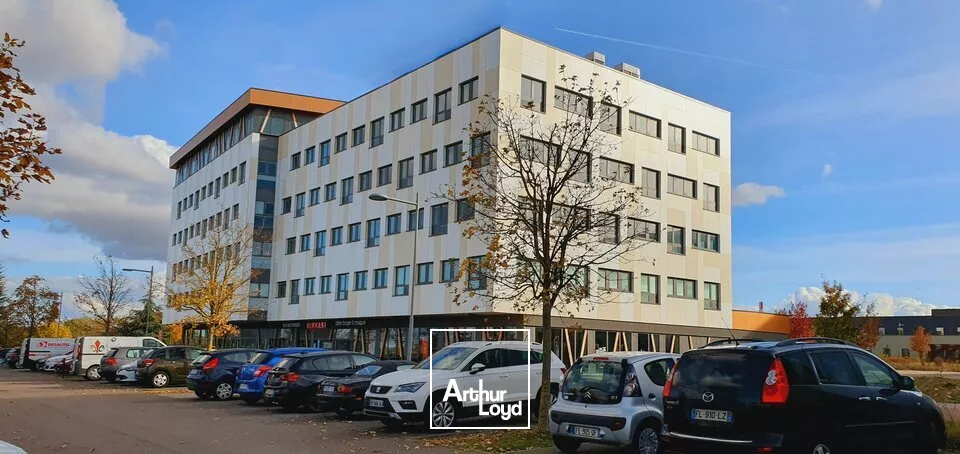 BUREAUX À LOUER  IMMEUBLE TERTIAIRE NEUF À DIJON EST