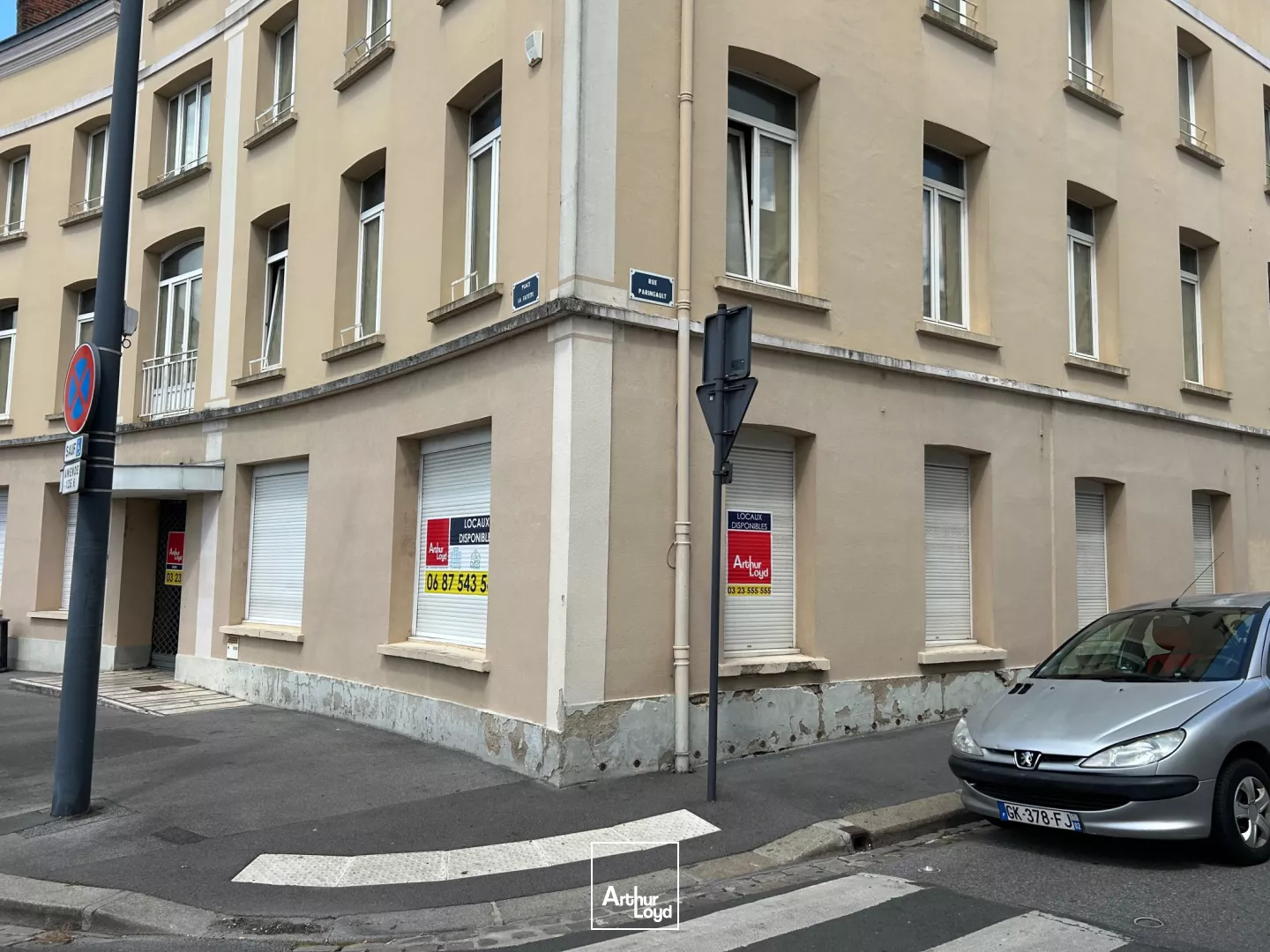 A LOUER - BUREAUX - 167 M2 - SAINT-QUENTIN.
