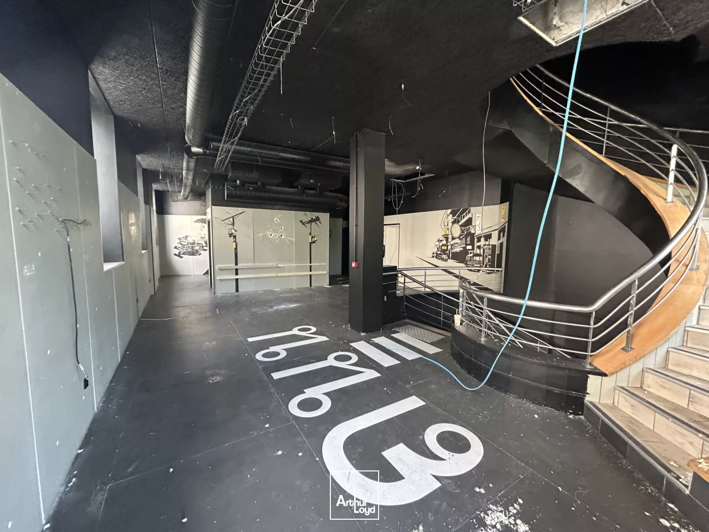 Local commercial 466 m² sur emplacement n°1, angle Place d'Armes Valenciennes