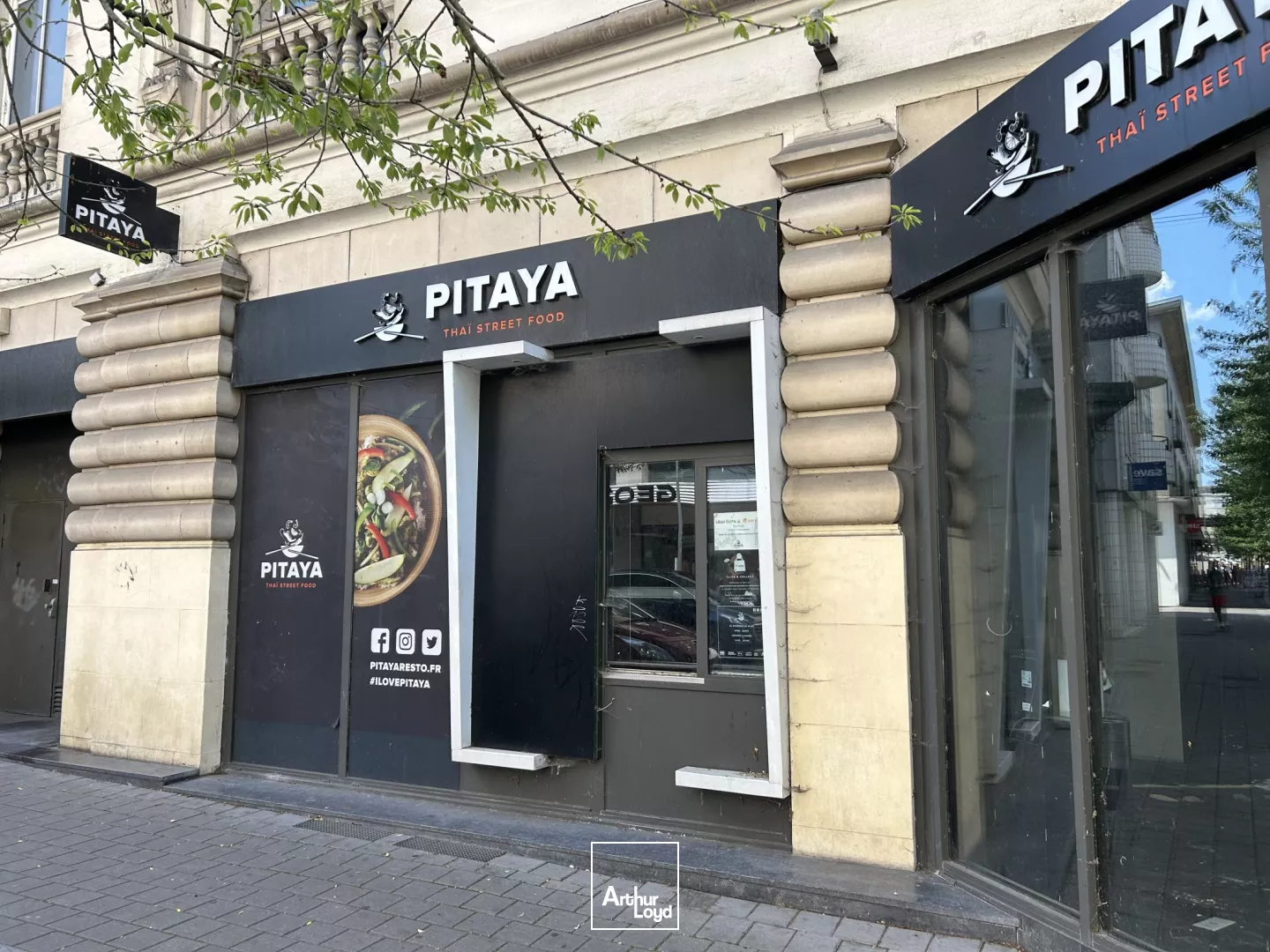 Local commercial 466 m² sur emplacement n°1, angle Place d'Armes Valenciennes