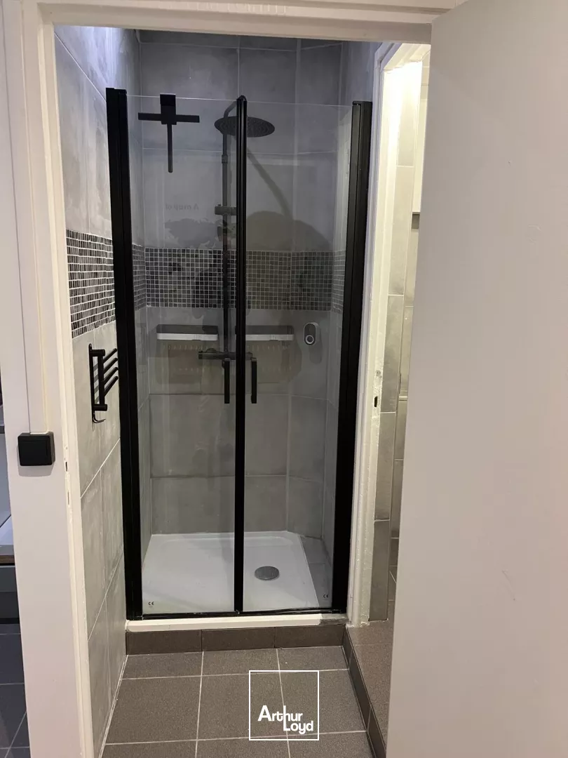 Locaux commerciaux à louer à BOULOGNE BILLANCOURT 92100