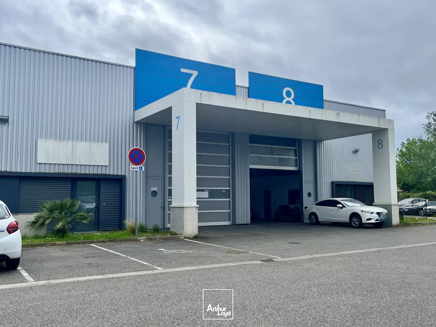 LOCAL D'ACTIVITE A LOUER ESCALQUENS