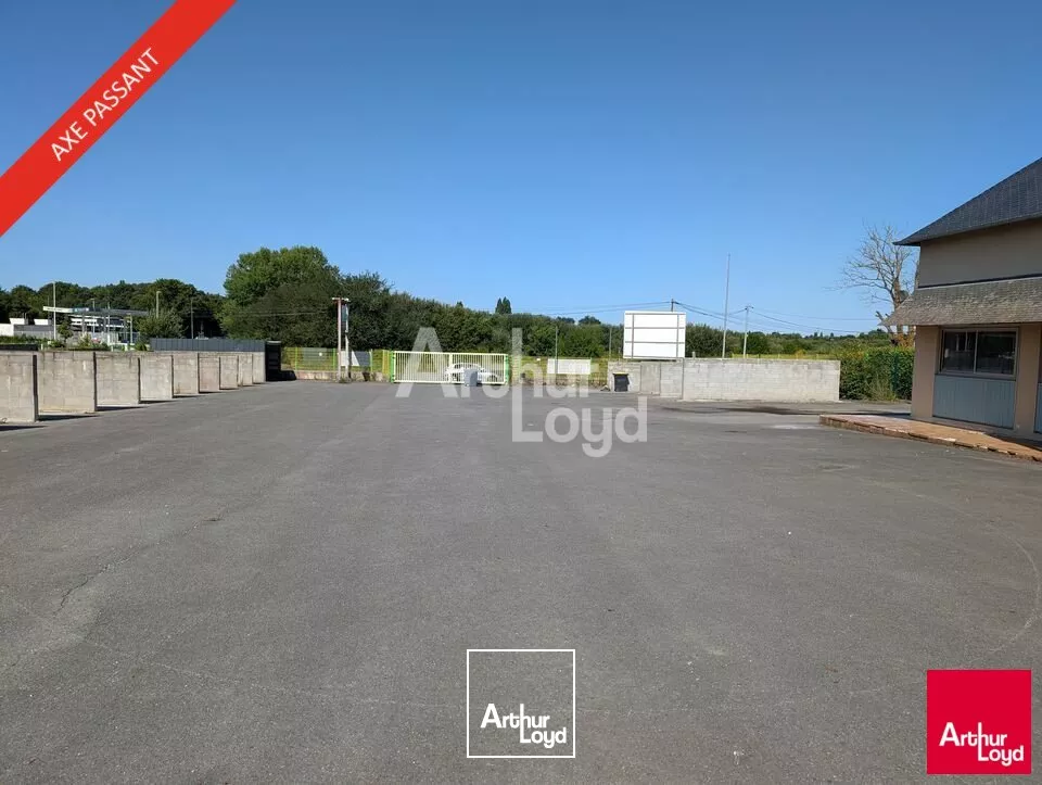 MONTGERMONT - LOCAL D'ACTIVITE A LOUER - 440 M²