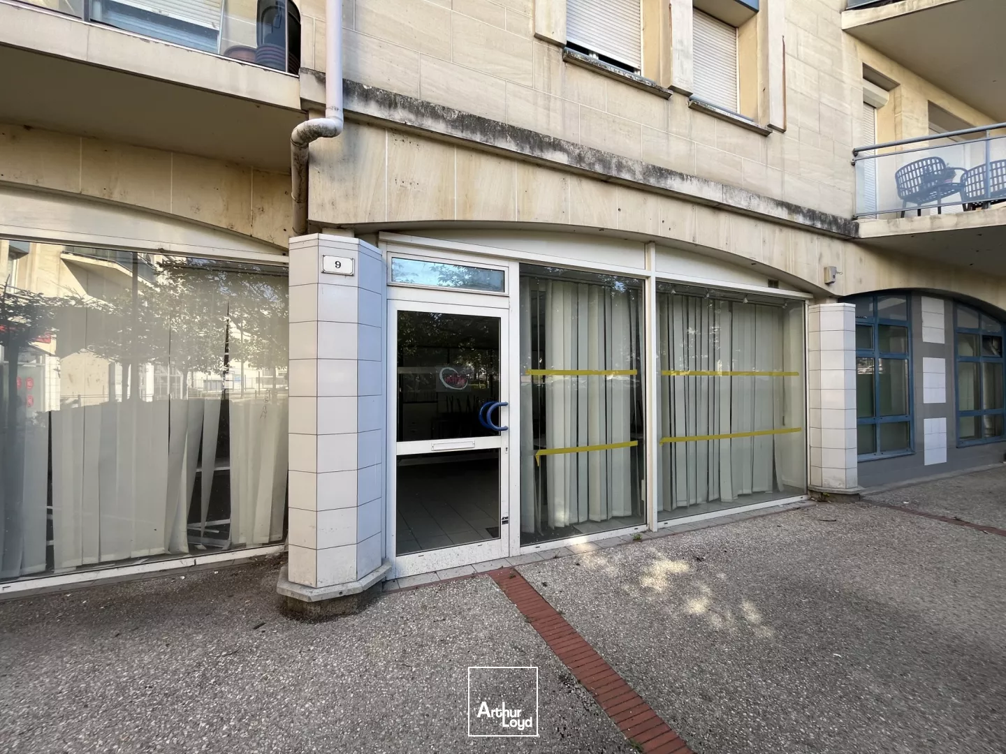 A LOUER BUREAUX 96 M2 
