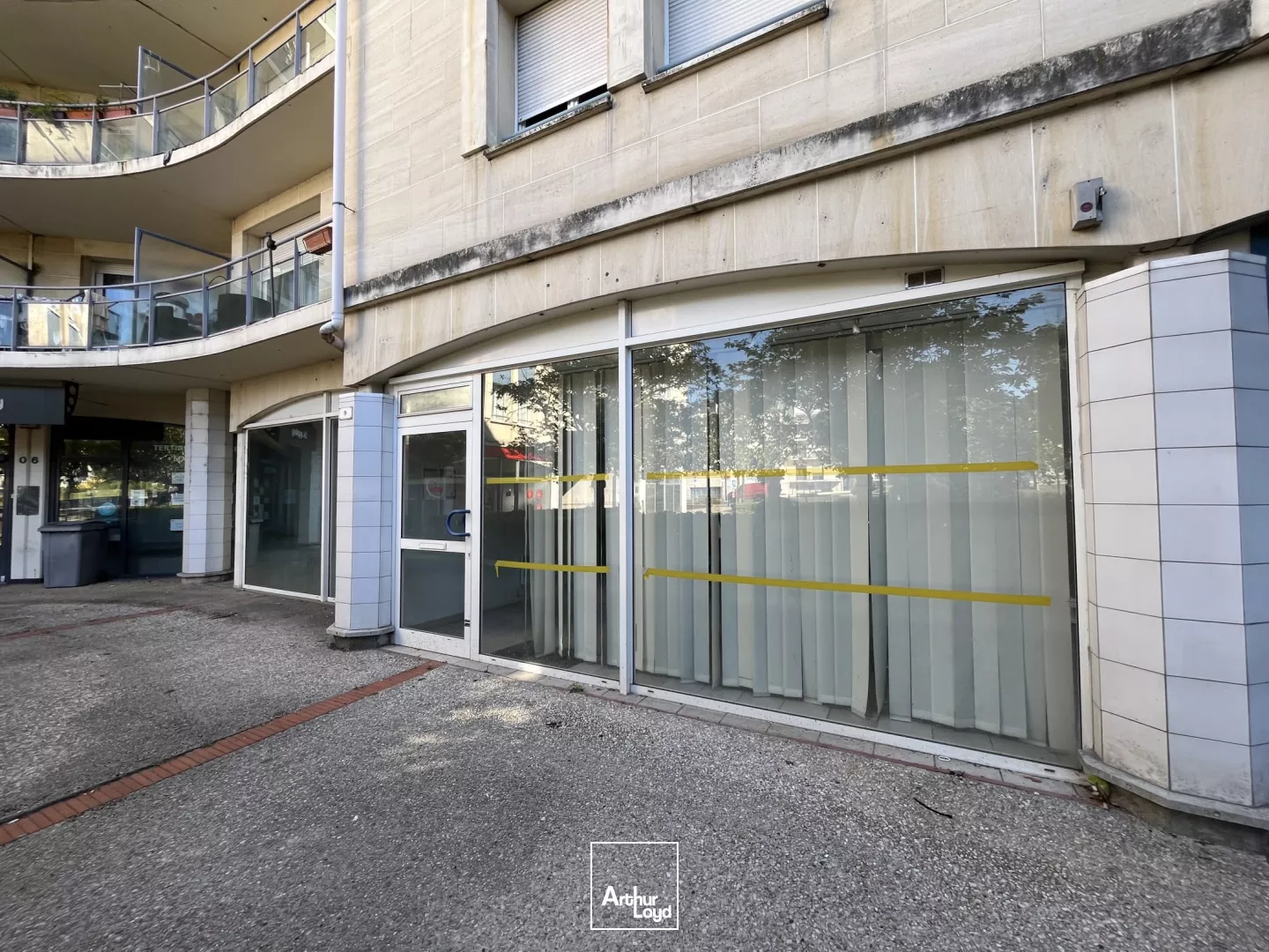 A LOUER BUREAUX 96 M2 