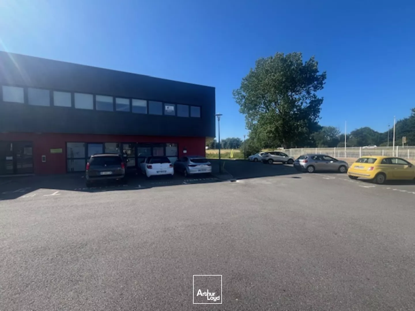 A LOUER - PLATEAU DE BUREAUX DE 360M² - GOUESNOU