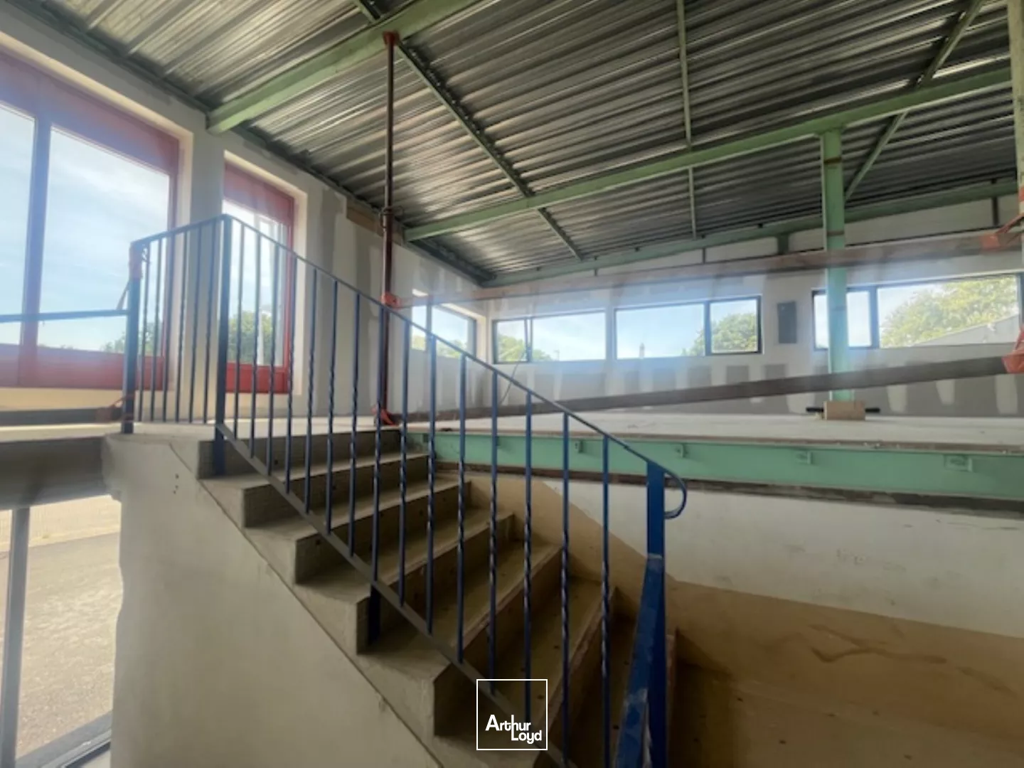 A LOUER - BUREAUX DE 340 M² - GOUESNOU