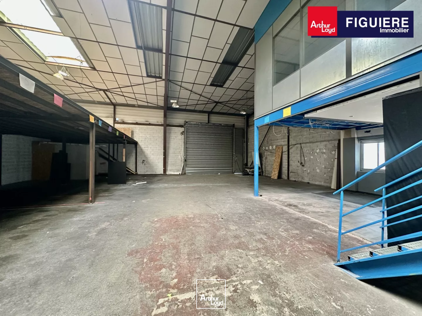 Locaux d'activités à LOUER sur VITROLLES.