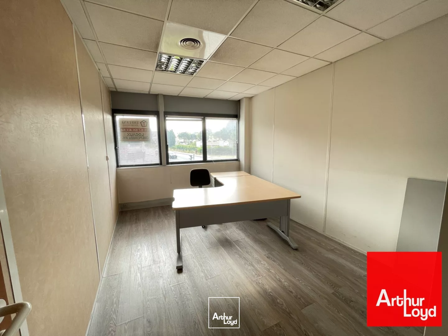 BUREAUX A LOUER - MONTPELLIER MILLENAIRE - PARKINGS