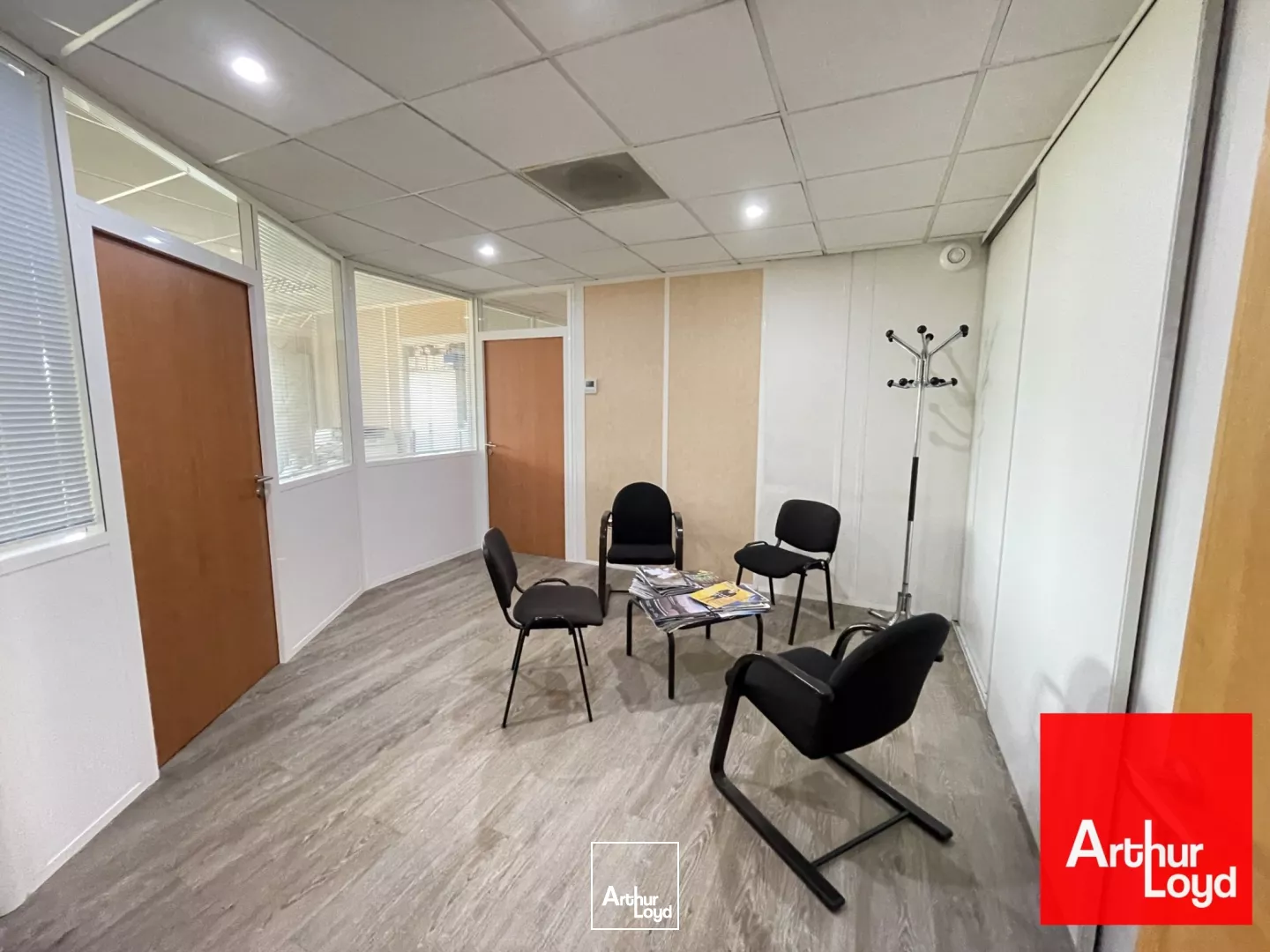 BUREAUX A LOUER - MONTPELLIER MILLENAIRE - PARKINGS