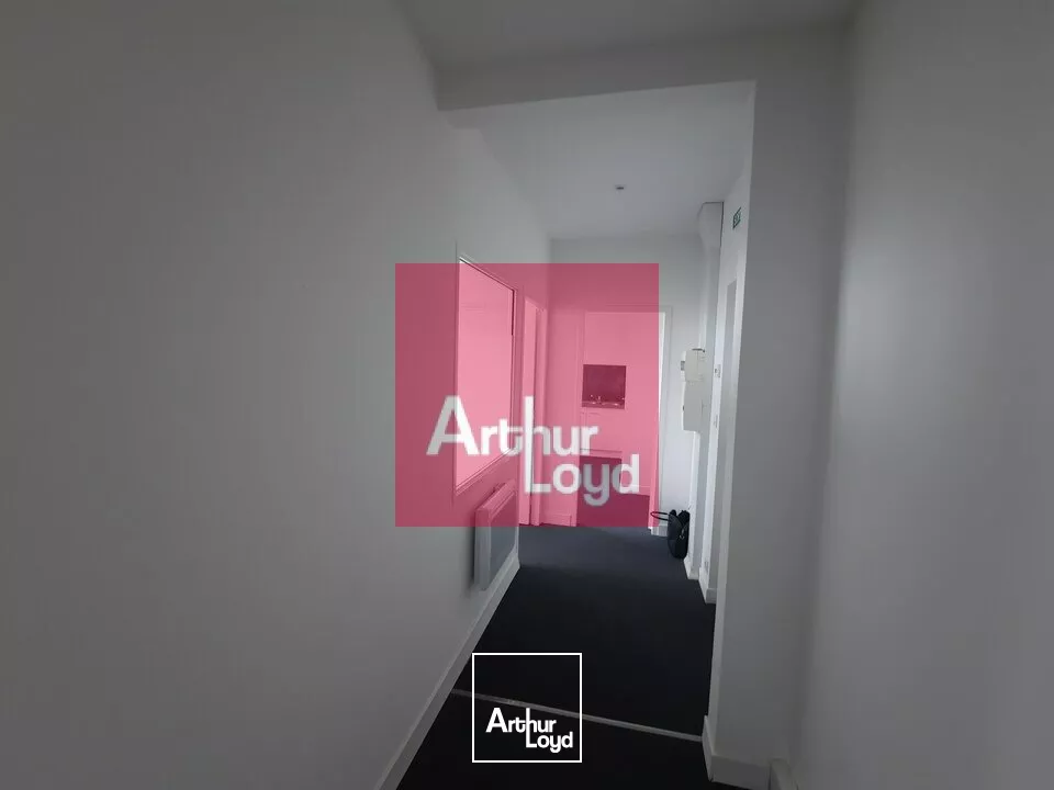 CLERMONT-FERRAND A LOUER BUREAUX 42 M²