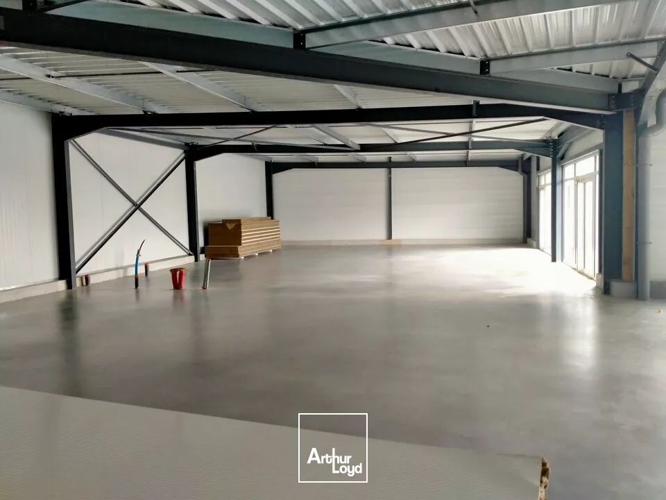 LOCAL COMMERCIAL A LOUER POITIERS SUD 70 m² 