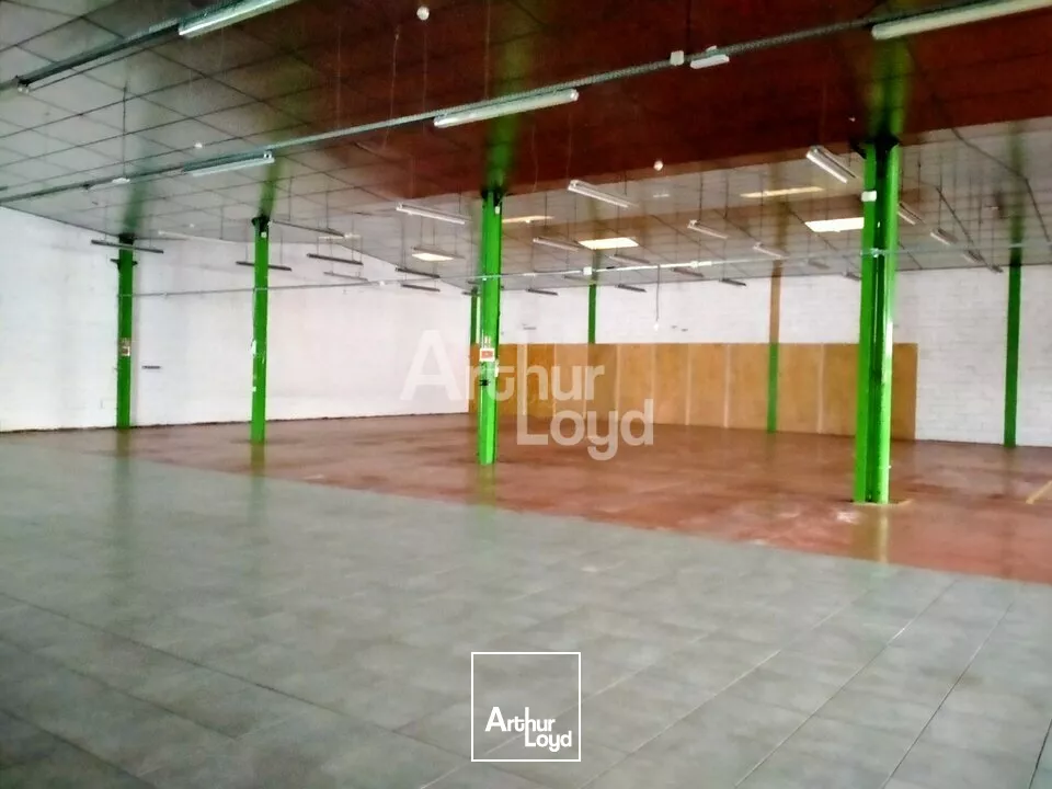 LOCAL DE STOCKAGE SECTEUR ZONE DU SANITAL CHATELLERAULT NORD (86)