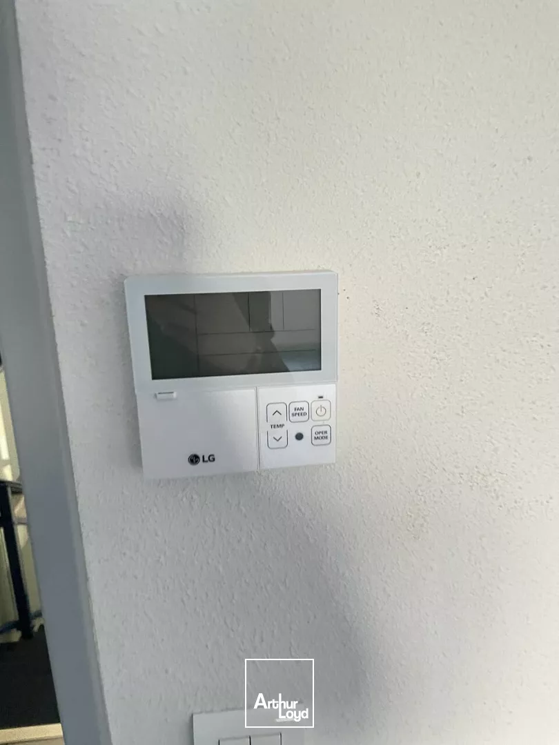 Bureaux Futuroscope Chalembert 211.15 m² - 1er étage