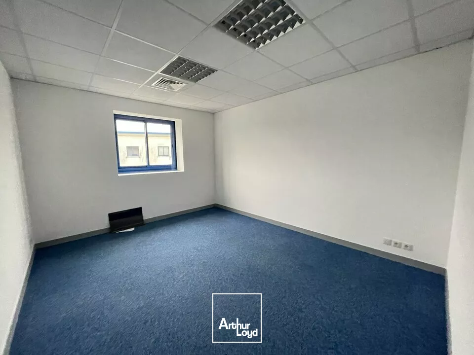 Bureaux Futuroscope Chalembert 211.15 m² - 1er étage