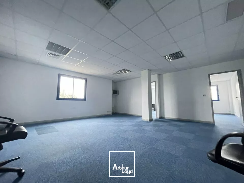 Bureaux Futuroscope Chalembert 211.15 m² - 1er étage