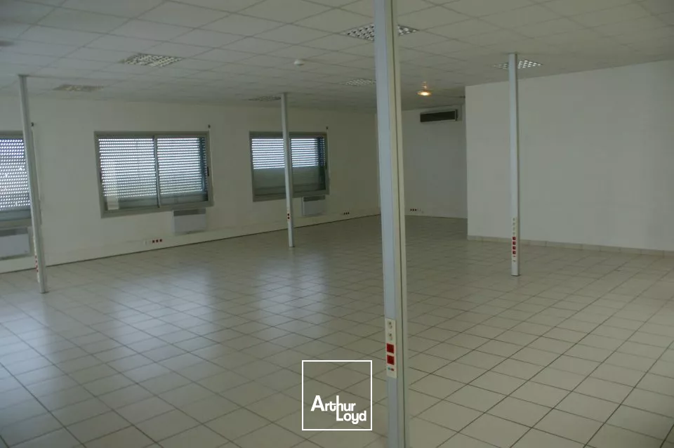 Bureau CHAURAY - 575 m2