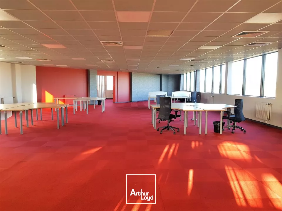 Bureaux à louer 237,65 m² Grand Poitiers Futuroscope