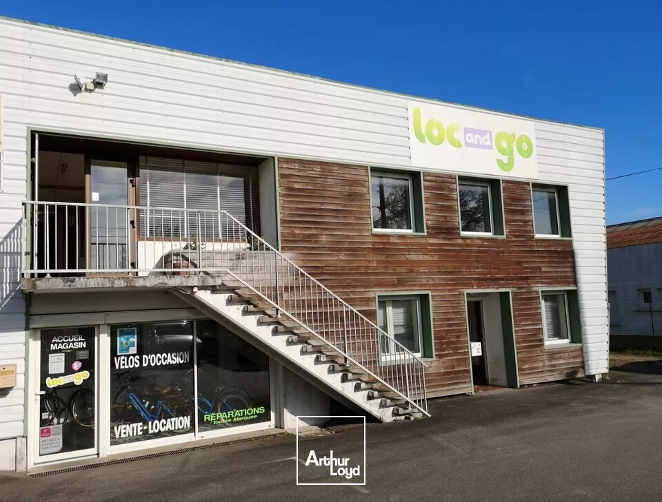A LOUER BUREAUX DE 373 m2 - ZONE ACTI SUD - LA ROCHE SUR YON