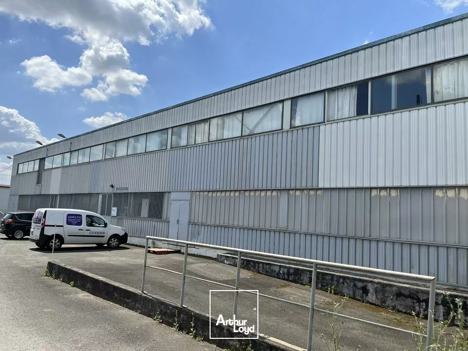 LOCAL D'ACTIVITE - ENTREPOT location à NIORT 79000