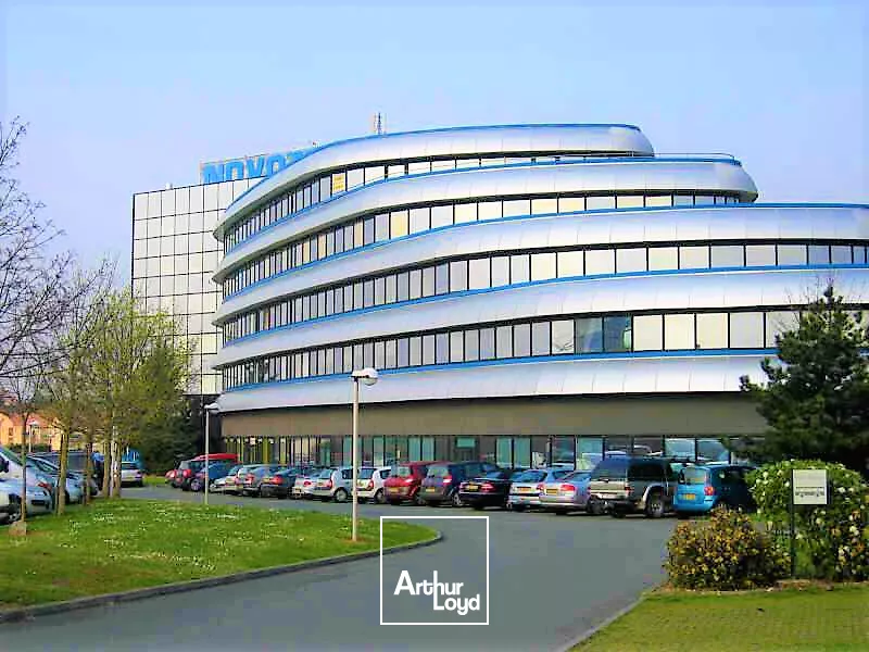 FUTUROSCOPE -GRAND POITIERS - LOT DE BUREAUX DE 80M² A VENDRE