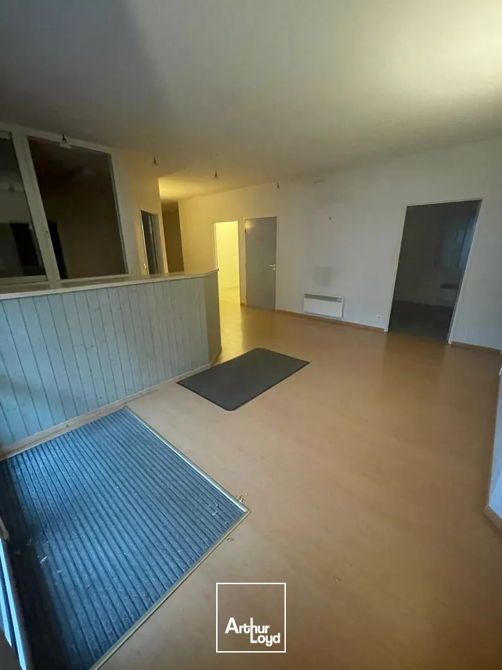 IDEAL PROFESSION MÉDICALE  BUREAUX LUMINEUX ET MODULABLES !