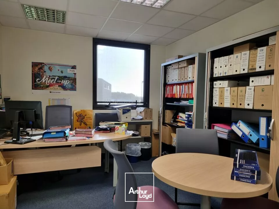 BUREAUX A LOUER DE 300M² AU FUTUROSCOPE - POITIERS NORD