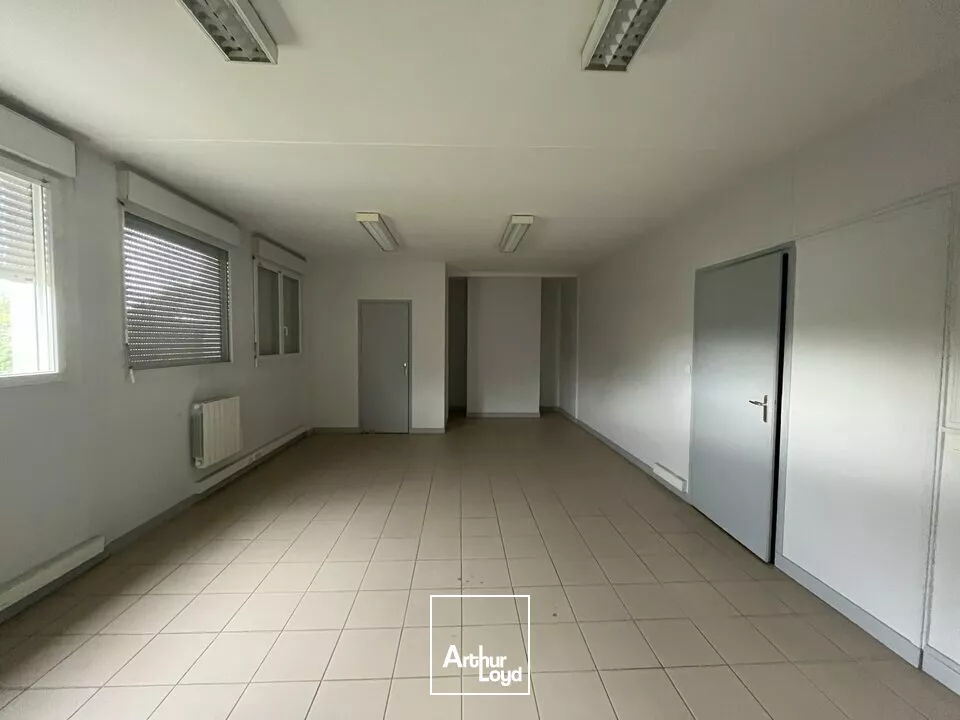 LOCATION DE BUREAUX SUR UN AXE PASSANT DE NIORT, IDÉAL POUR VOTRE ACTIVITÉ !