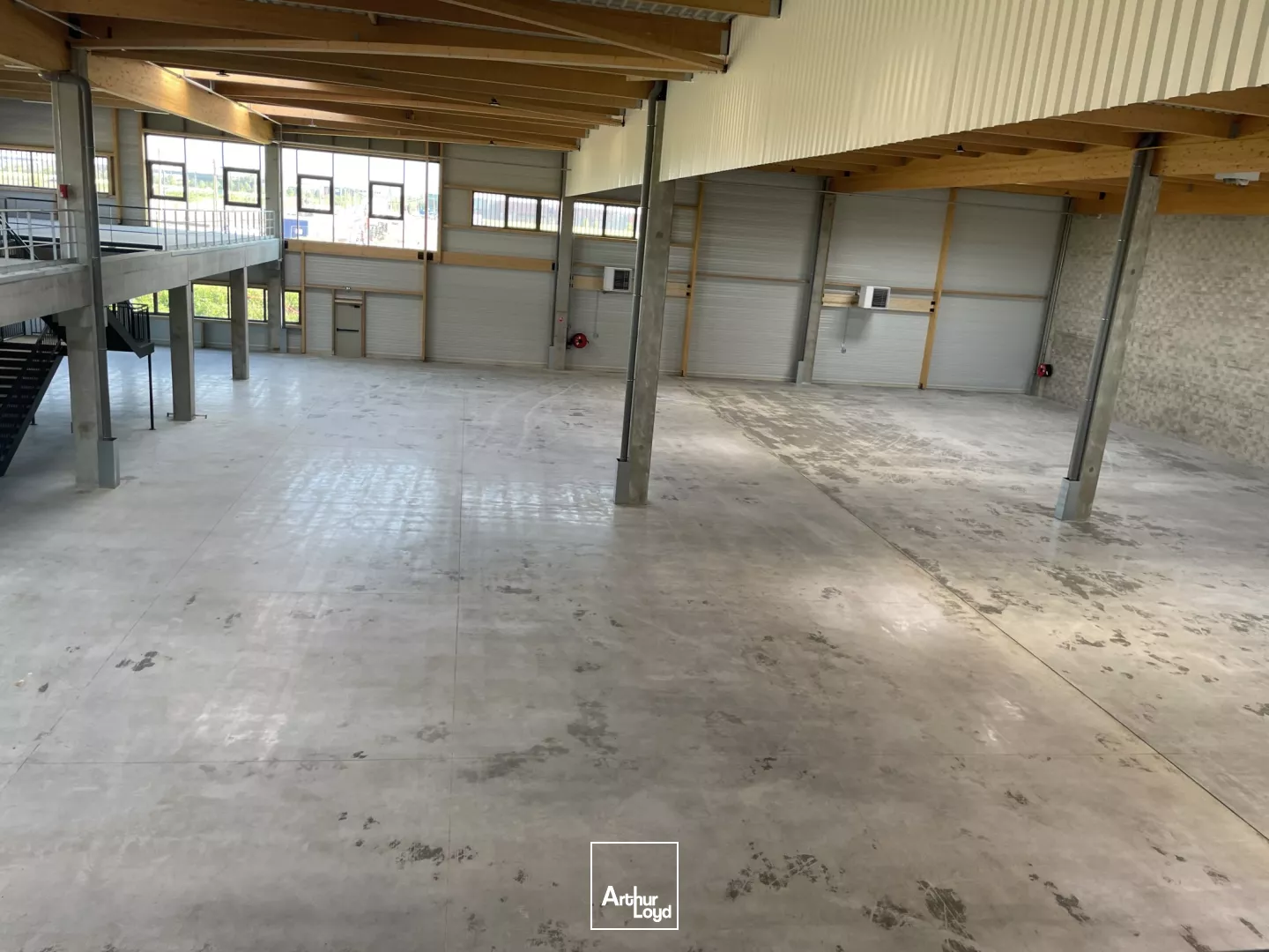 LOCAL D'ACTIVITÉ NEUF 3581 M2 TREMBLAY EN FRANCE