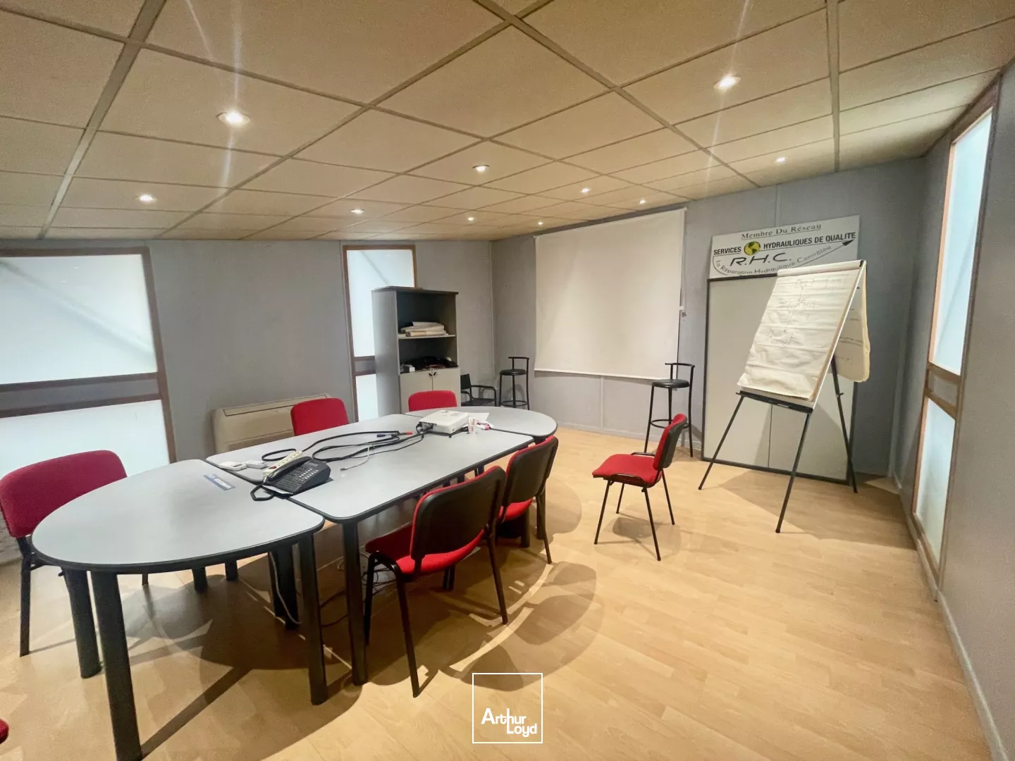 Locaux d'activité à louer à SAINT ETIENNE DU ROUVRAY 76800