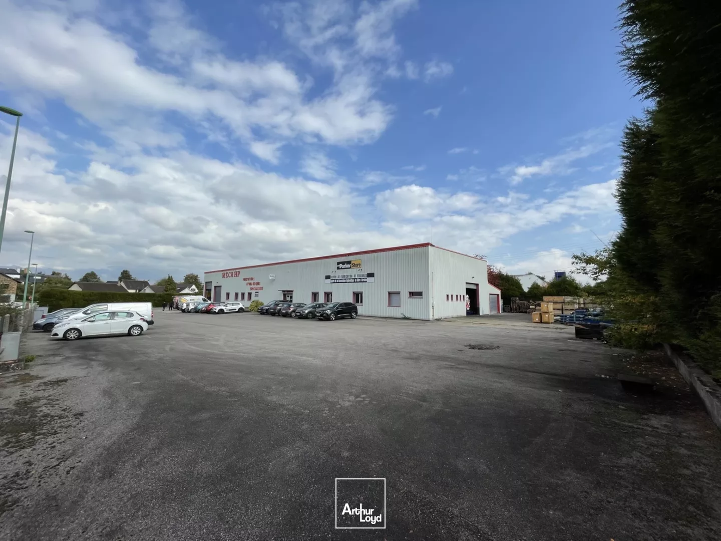 Locaux d'activité à louer à SAINT ETIENNE DU ROUVRAY 76800