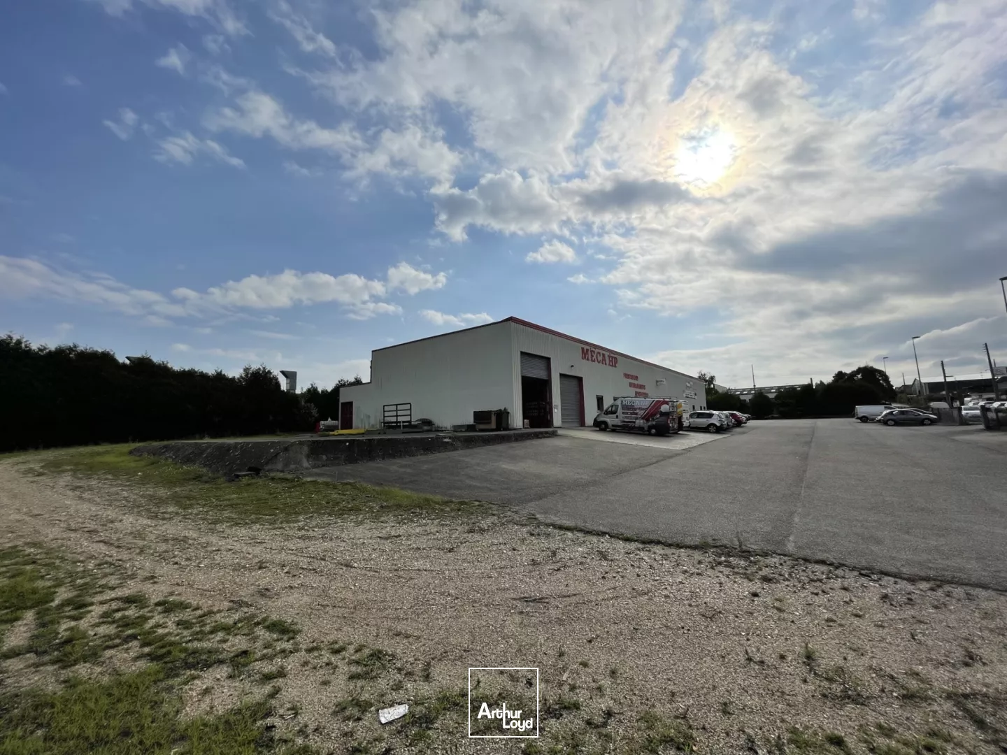 Locaux d'activité à louer à SAINT ETIENNE DU ROUVRAY 76800