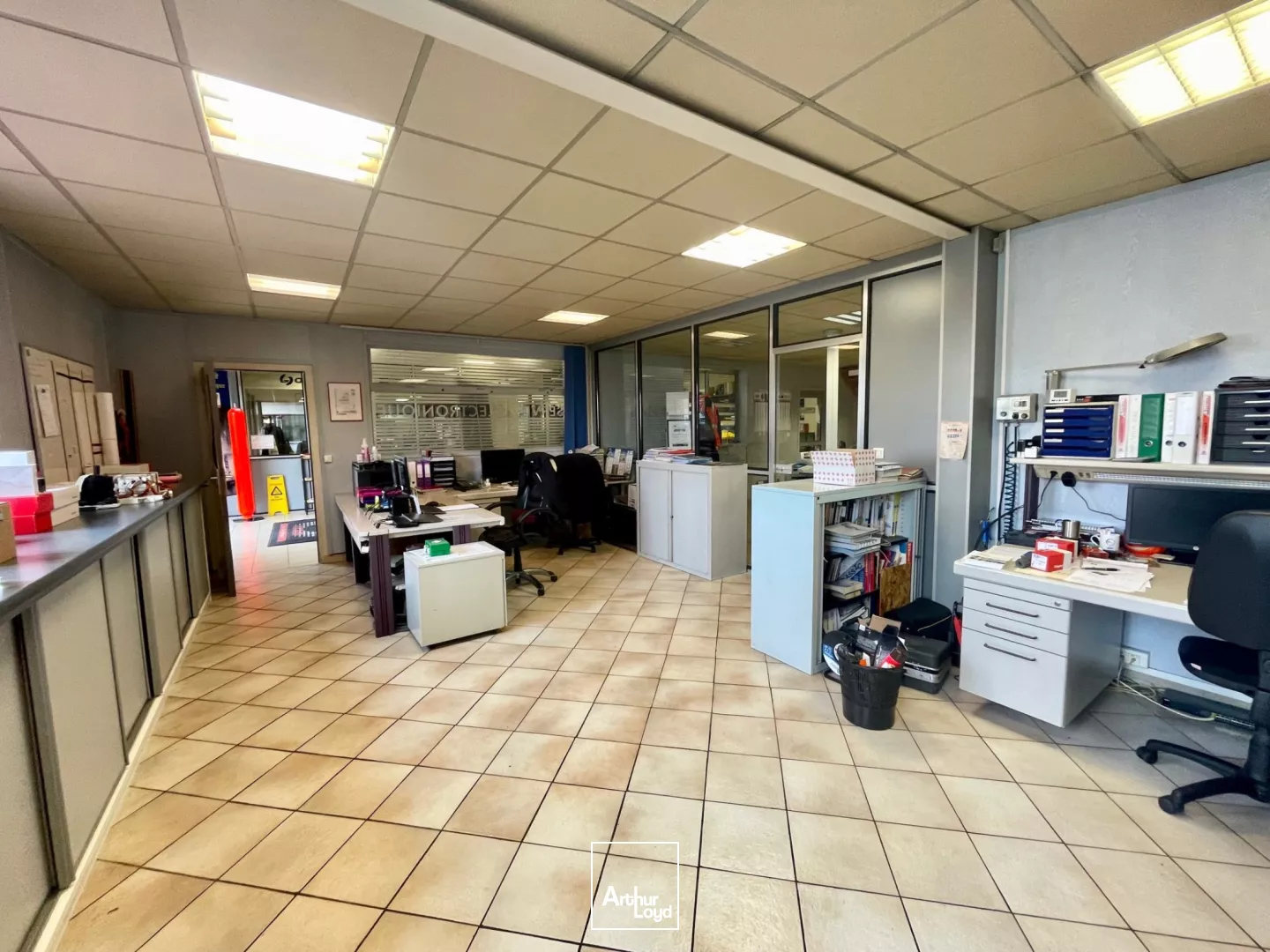 Locaux d'activité à louer à SAINT ETIENNE DU ROUVRAY 76800