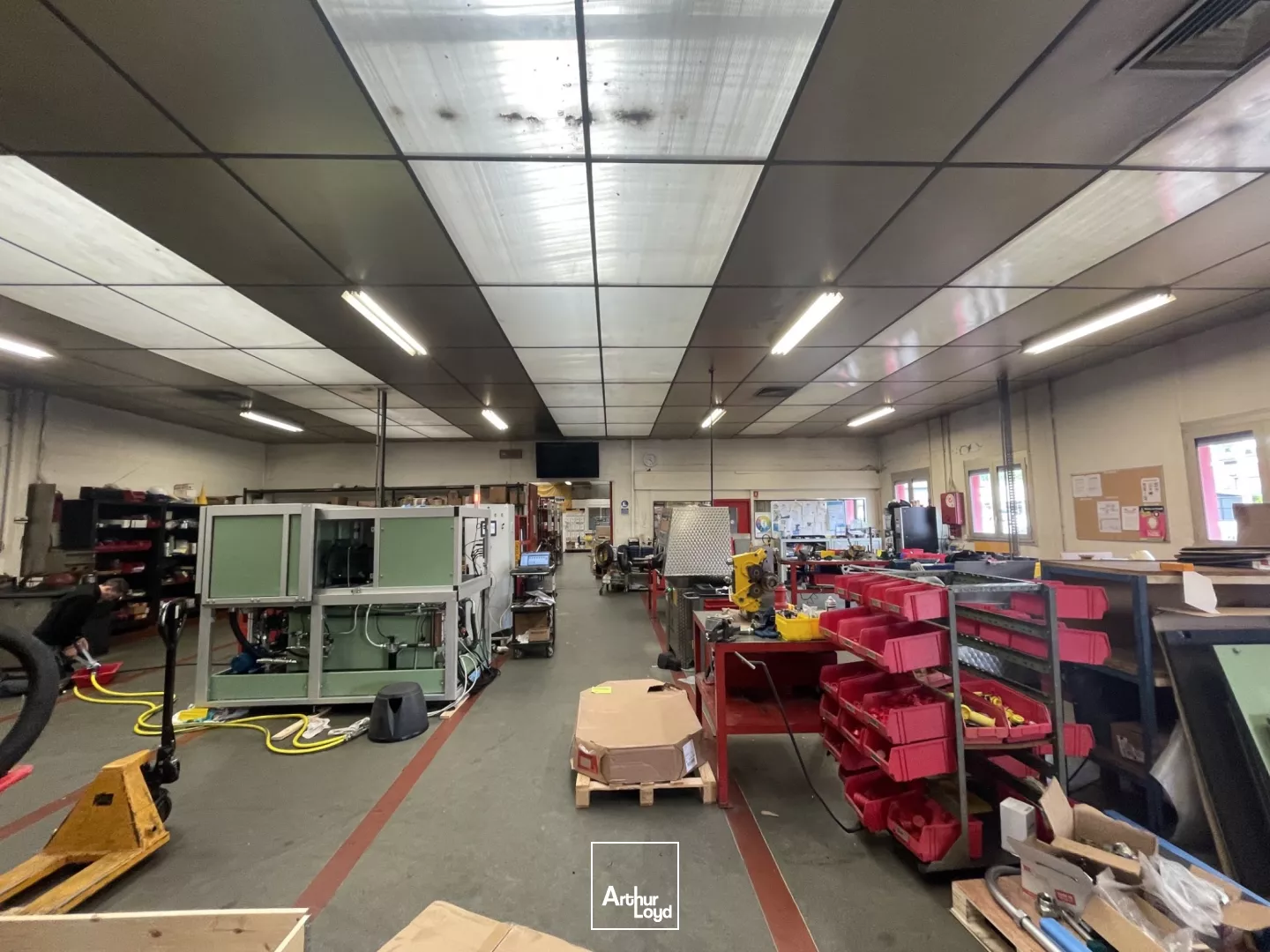 Locaux d'activité à louer à SAINT ETIENNE DU ROUVRAY 76800